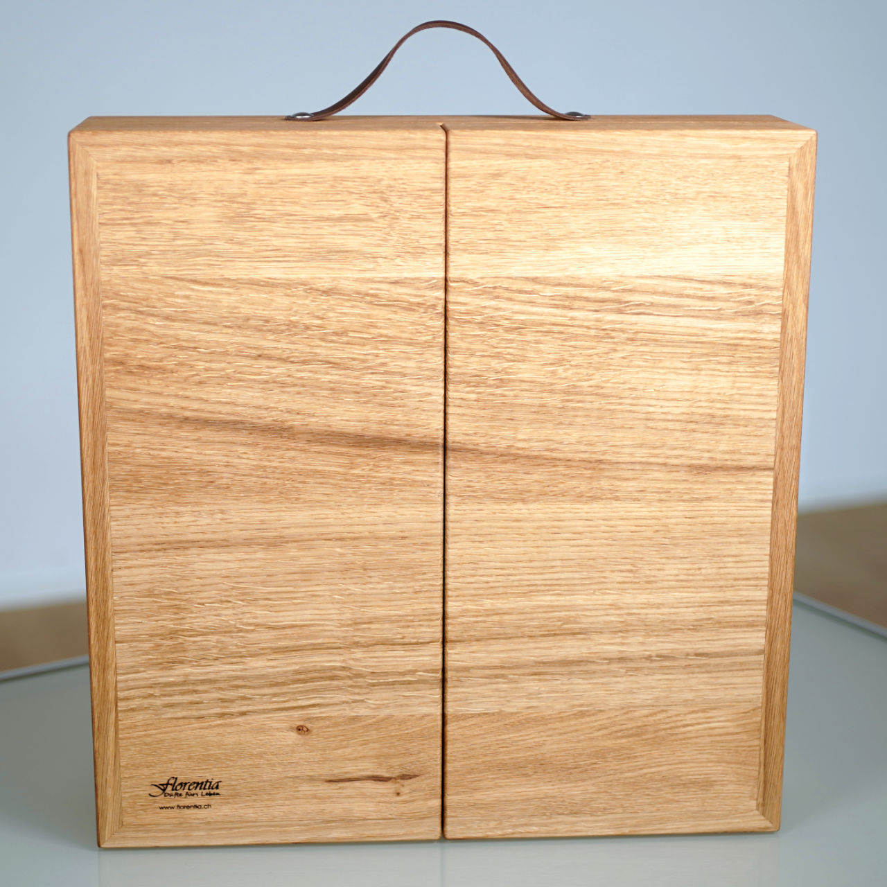 Exklusiver Aroma-Holzkoffer aus Schweizer Eichenholz massiv